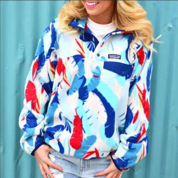 Patagonia Sweaters - RARE Patagonia women’s sweater